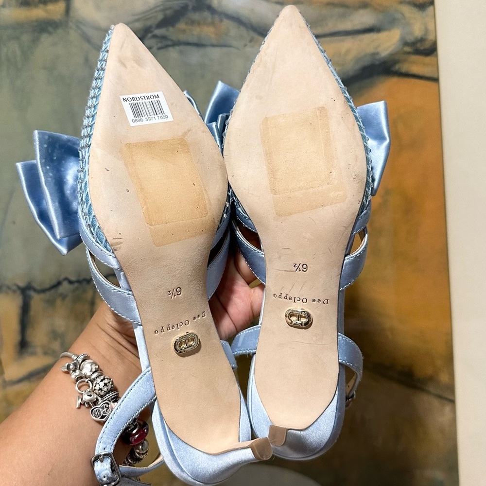 🌹DEE OCLEPPO🌹Brazil Satin Bow Slingback Pumps In Blue Size: 6.5 - Picture 12 of 12